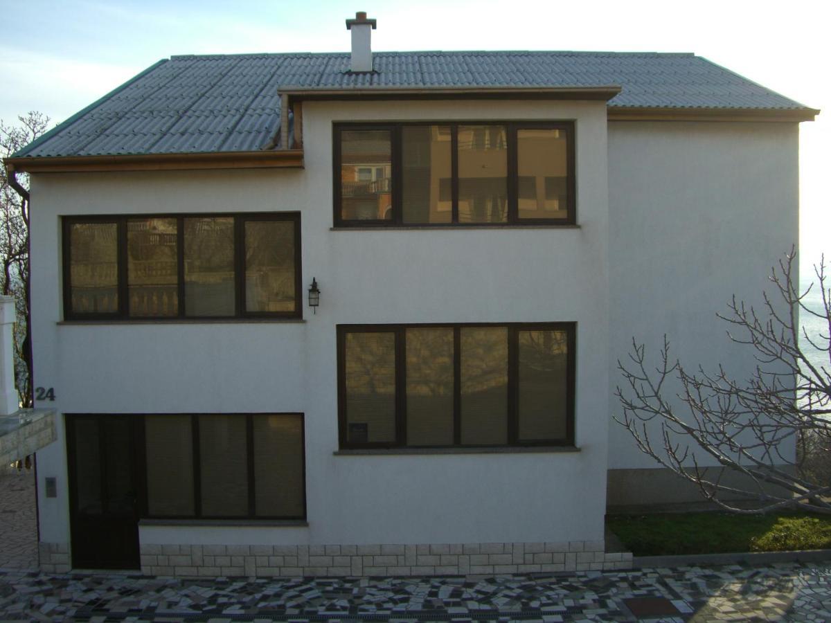 Apartment Ferias Zengg Kültér fotó