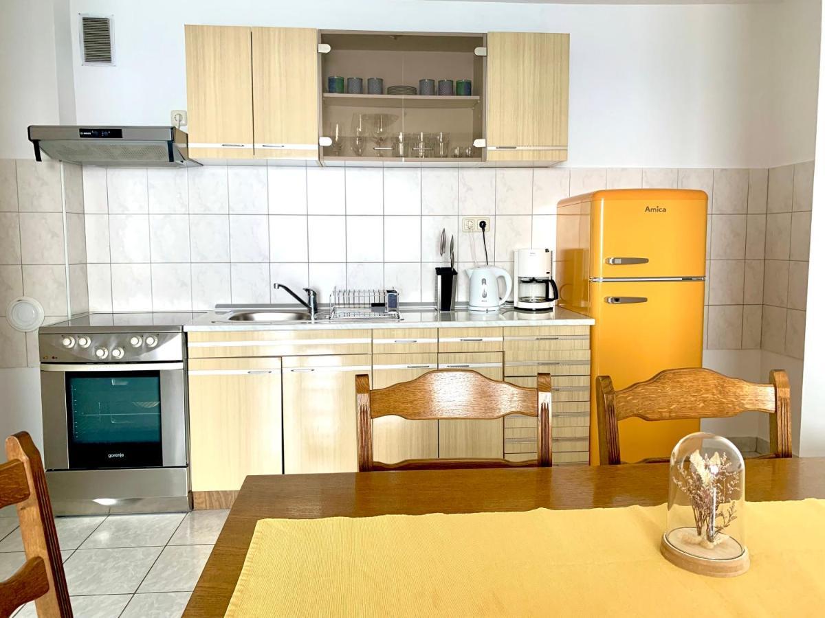 Apartment Ferias Zengg Kültér fotó